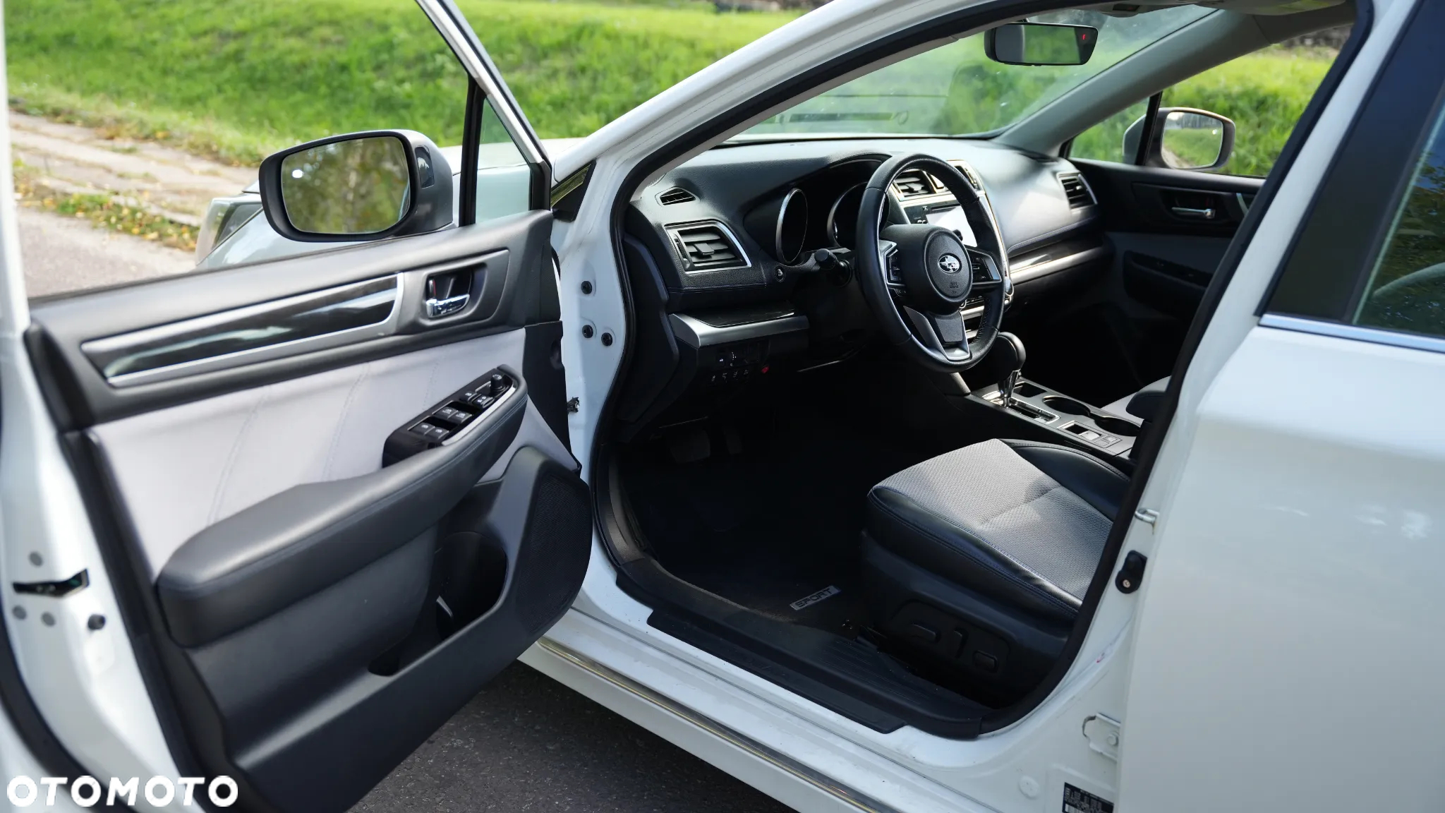 Subaru Legacy - 10