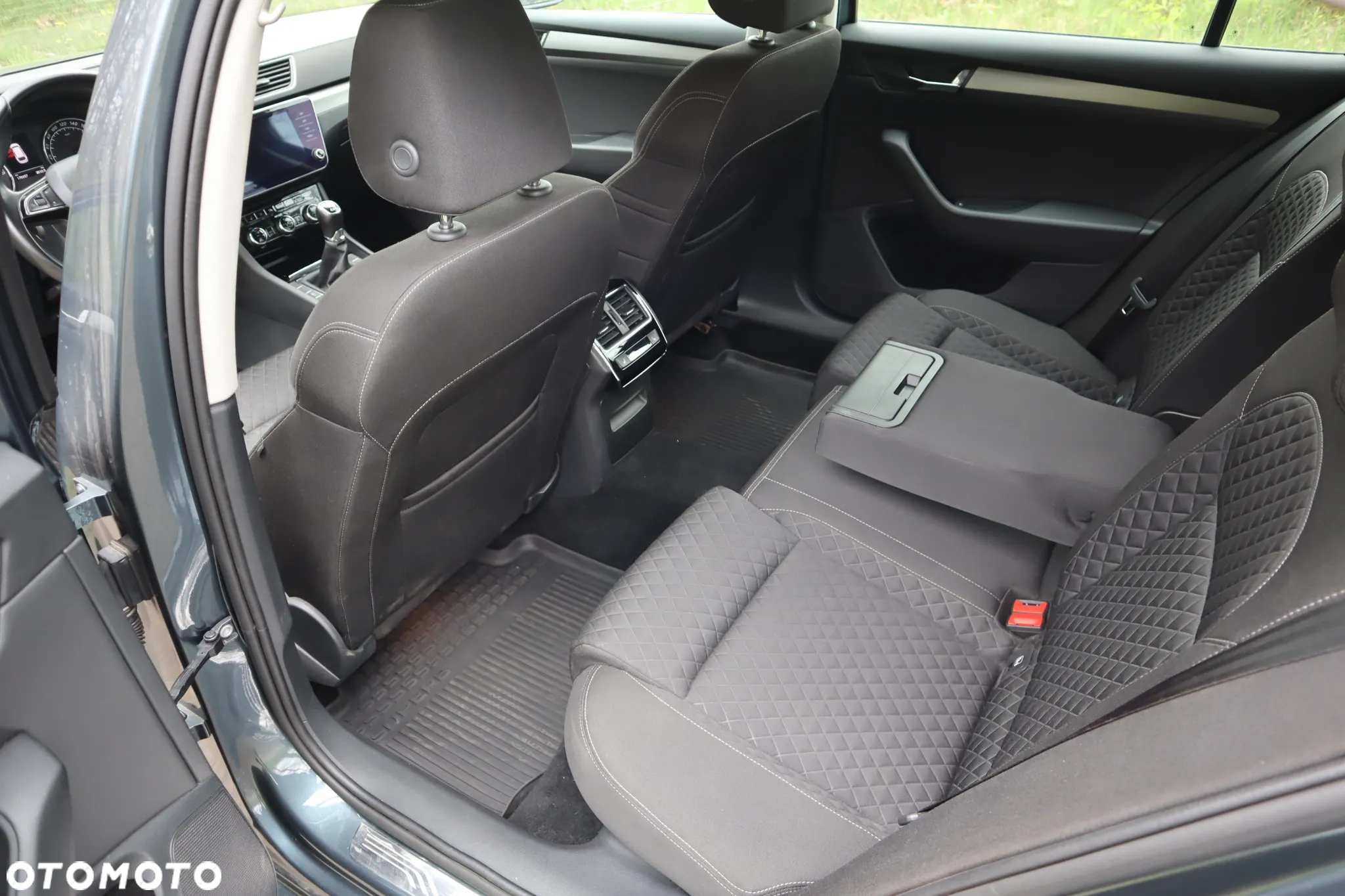 Skoda Superb 2.0 TDI 4x4 Style - 8