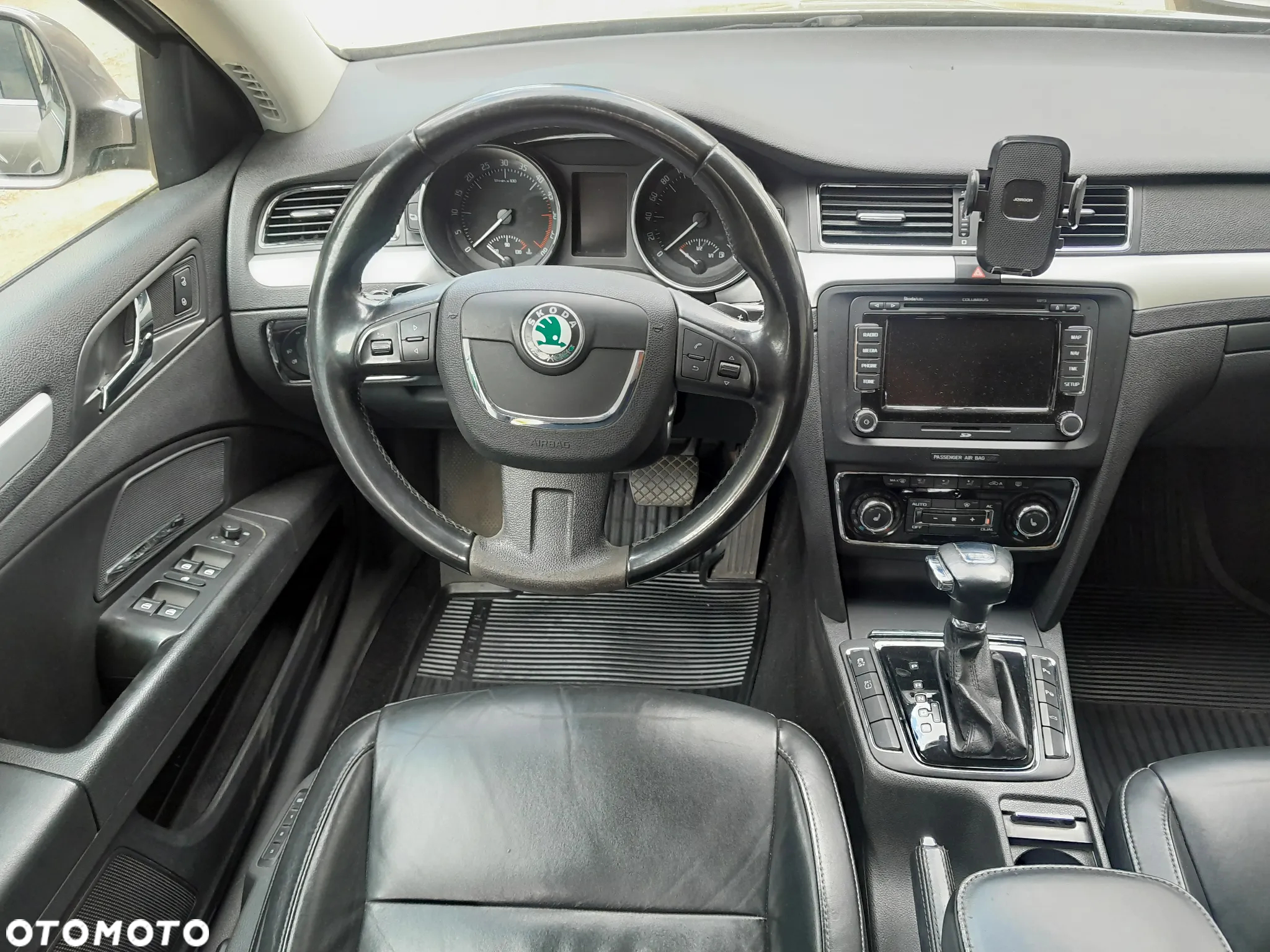 Skoda Superb 2.0 TDI Elegance DSG - 12