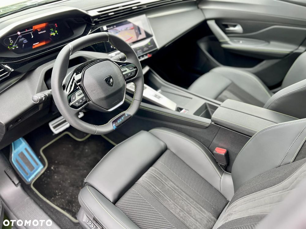 Peugeot 408 1.2 PureTech mHEV GT Exclusive S&S e-DSC6 - 15