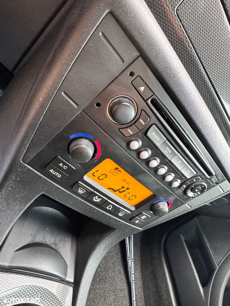 Citroën C4 1.6 HDI 16V SX - 10