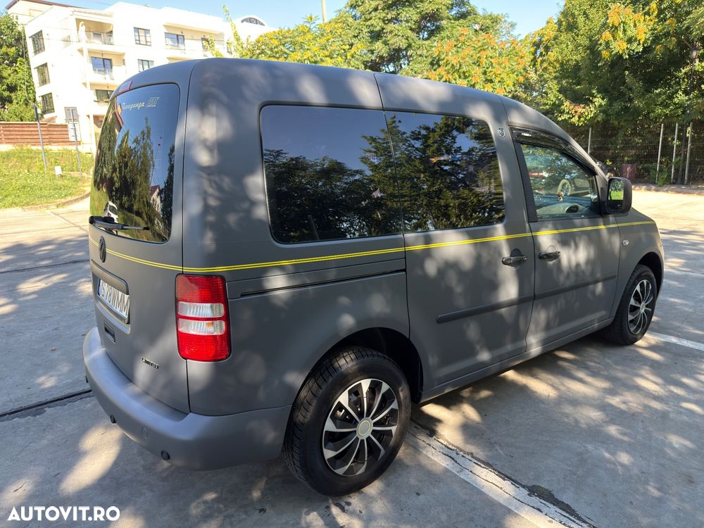 Volkswagen Caddy 2012 photo 4