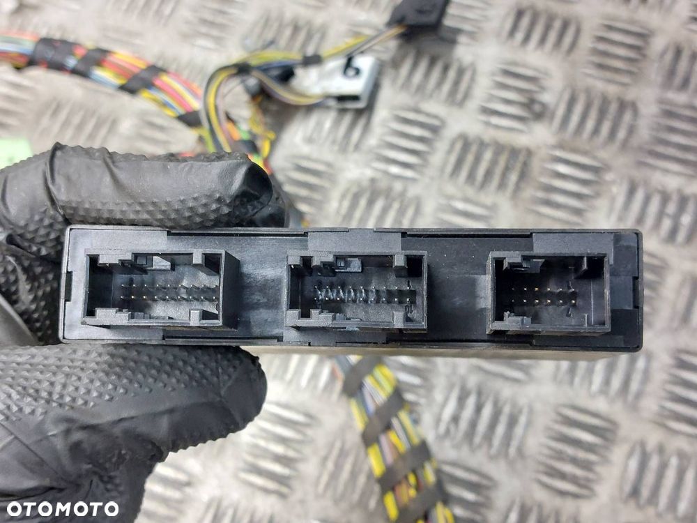 MODUŁ HAKA MODUŁ POMPY MODUŁ ZAWIESZENIA MODUŁ PDC WIĄZKA BMW E61 E60 - 9