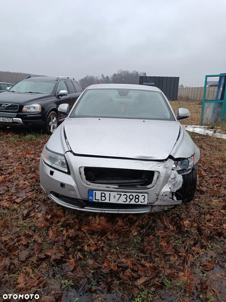Auto na części - VOLVO S40 II 1.6 WSZYSTKIE CZĘŚCI  SILNIK SKRZYNIA Lakier 492 Silnik Skrzynia Drzwi Klapa Zderzak Lampa Lusterko Szyba Szyberdach Panorama Deska Kokpit Sterownik Moduł Czujnik Licznik Wyświetlacz Kierownica - 8