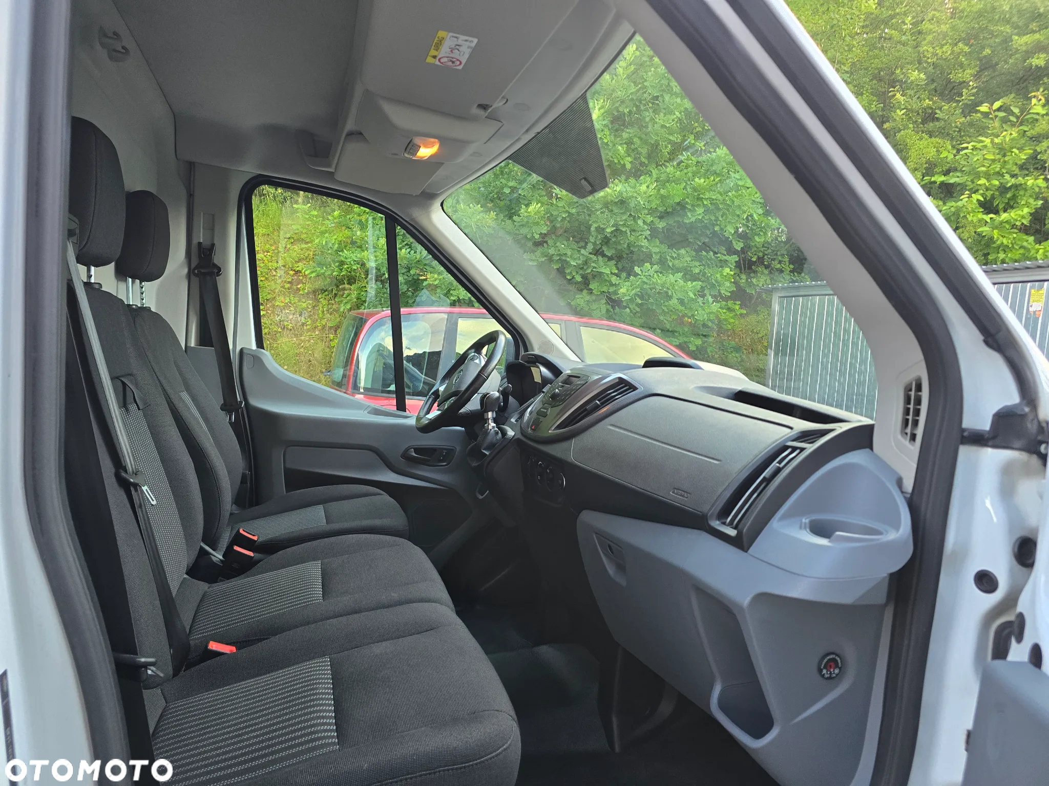 Ford Transit - 17