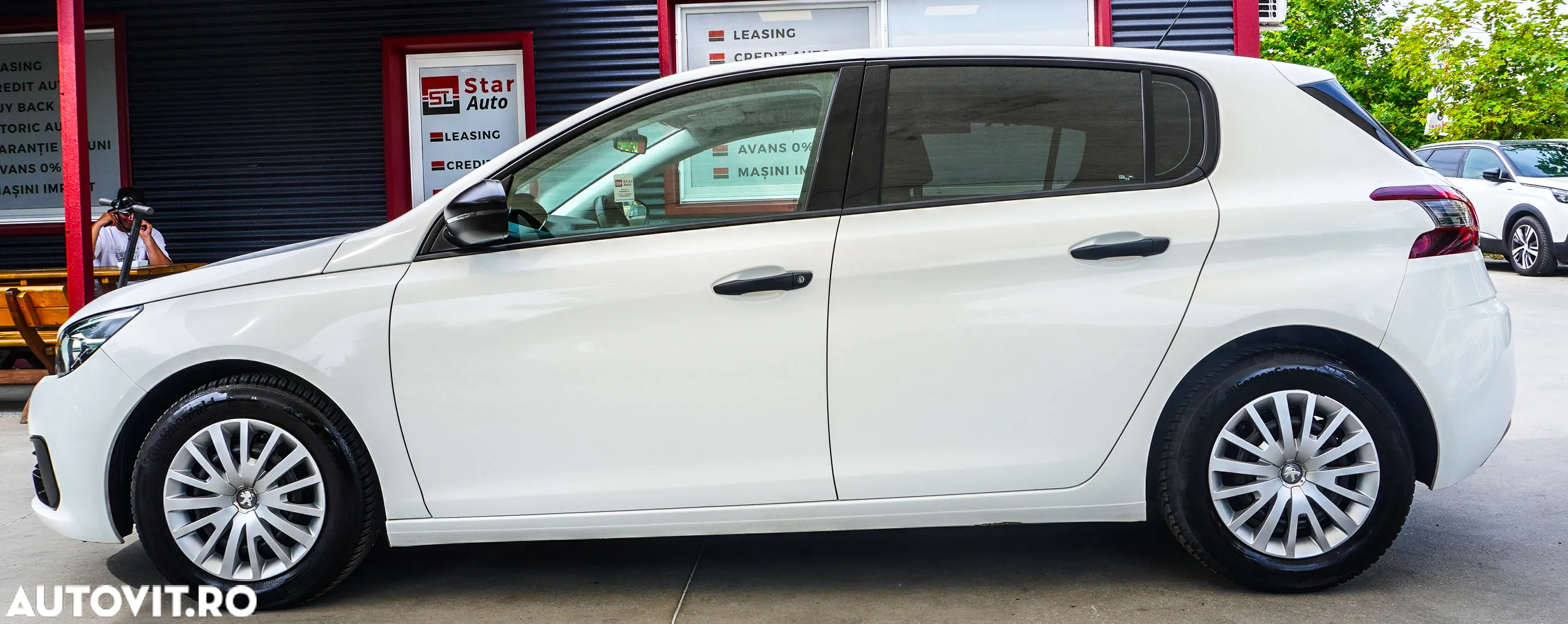 Peugeot 308 1.2 L PureTech Turbo S&S Active - 10