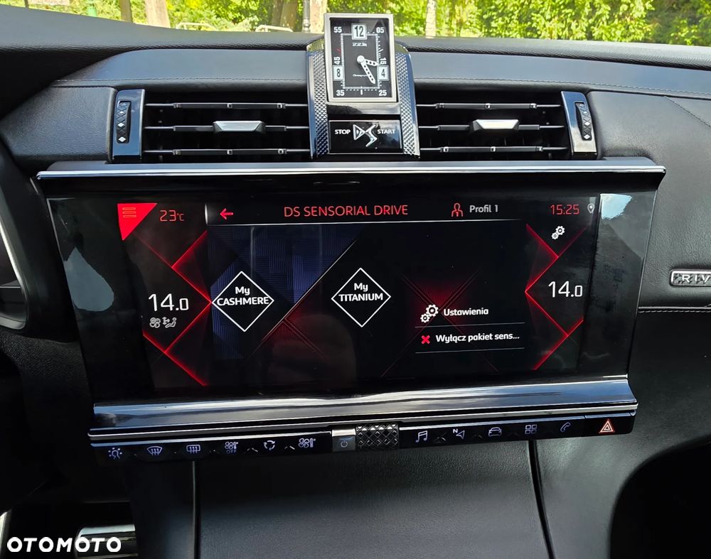 DS Automobiles DS 7 Crossback 1.6 PureTech So Chic - 33