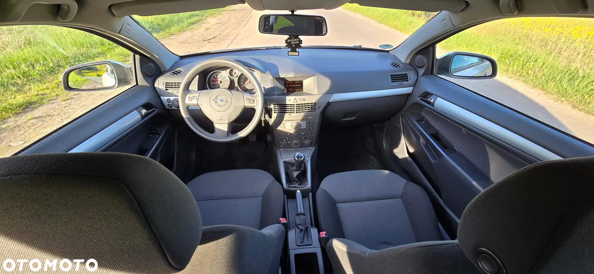 Opel Astra - 25