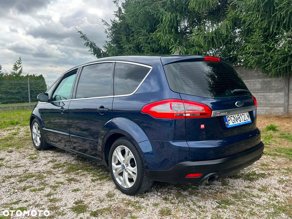 Ford S-Max - 34