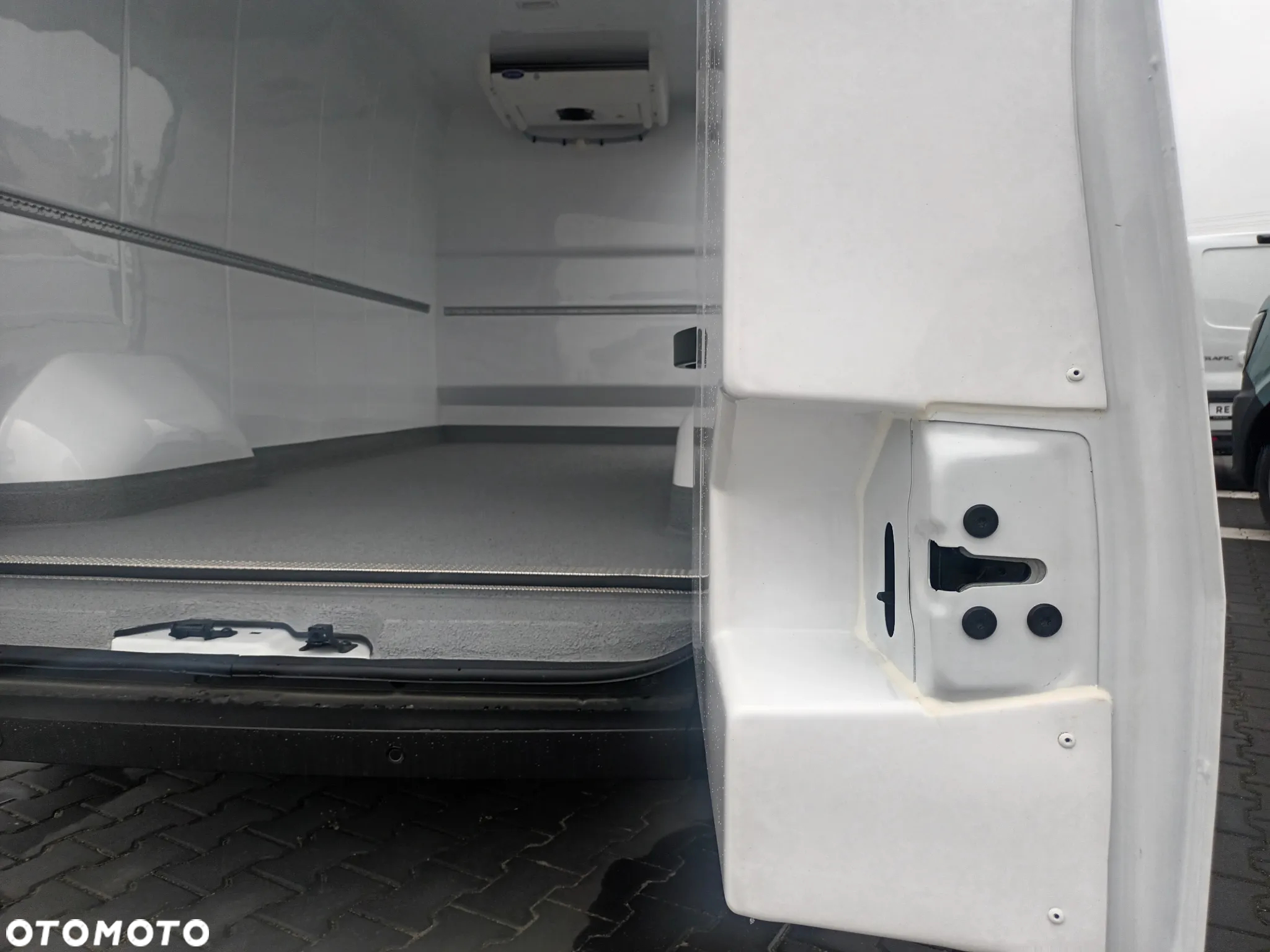Renault NOWY MASTER - 12