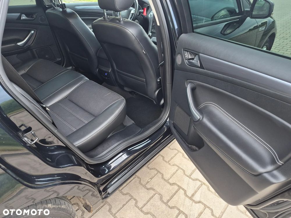 Ford Mondeo 1.6 Eco Boost Start-Stopp Champions Edition - 20
