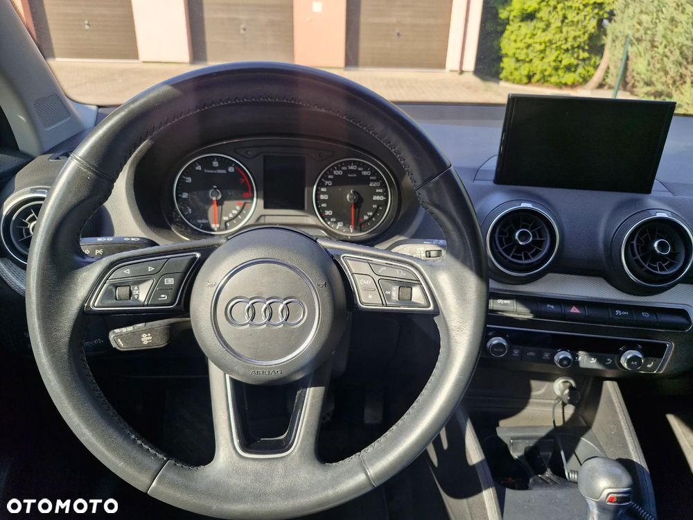 Audi Q2 35 TFSI Sport S tronic - 13