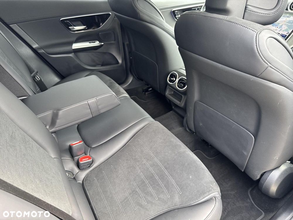 Mercedes-Benz GLC - 19