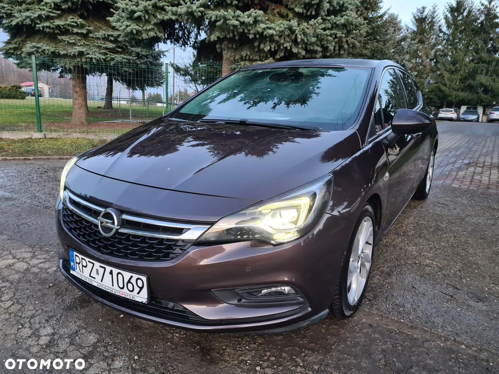 Opel Astra - 2