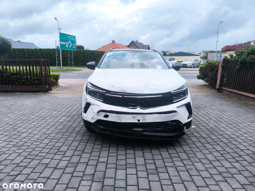 Opel Grandland 1.2 DI Automatik GS Line - 8