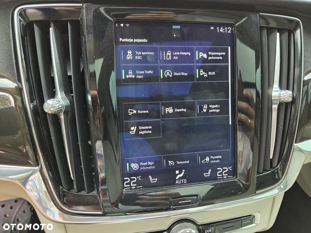 Volvo S90 T5 Momentum - 16