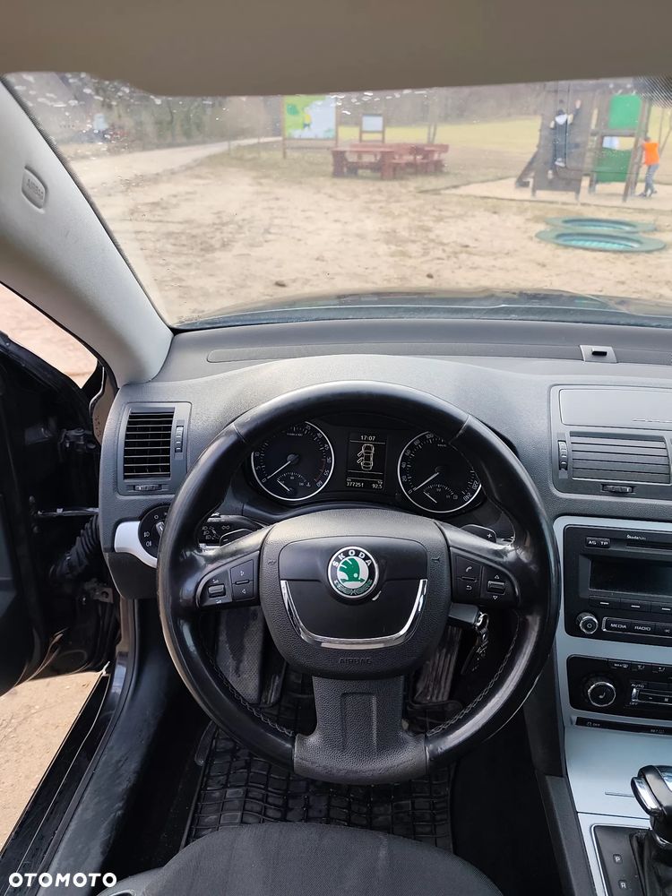 Skoda Octavia 1.6 TDI Classic DSG - 11