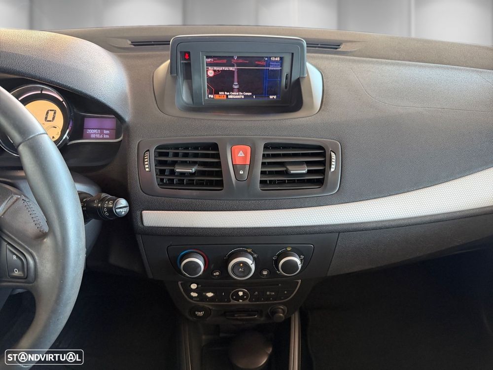 Renault Mégane Coupe - 9