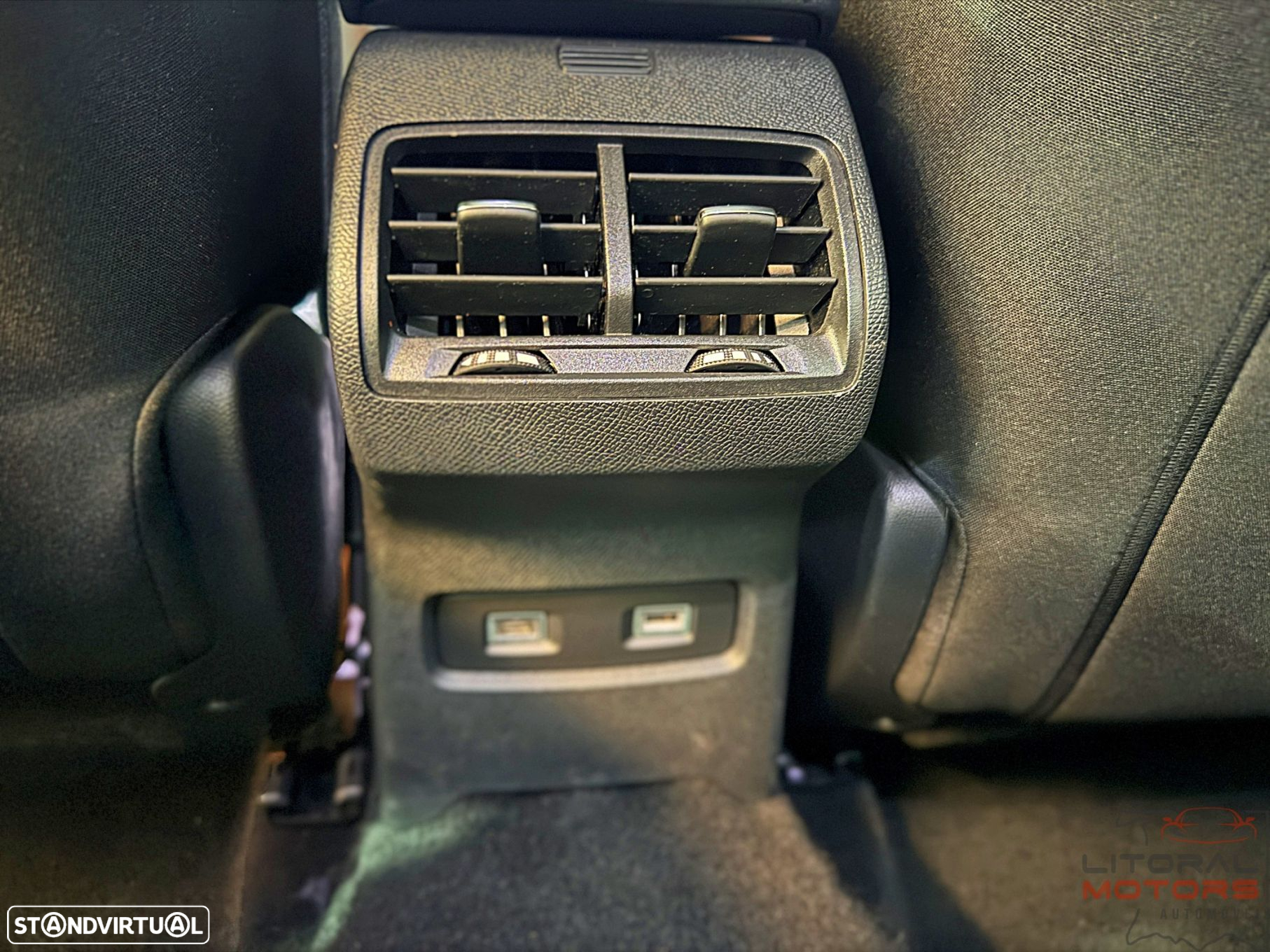 Citroën e-C4 50 kWh E-Series Collection - 37