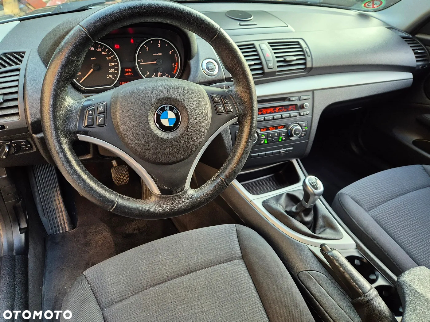 BMW Seria 1 - 18