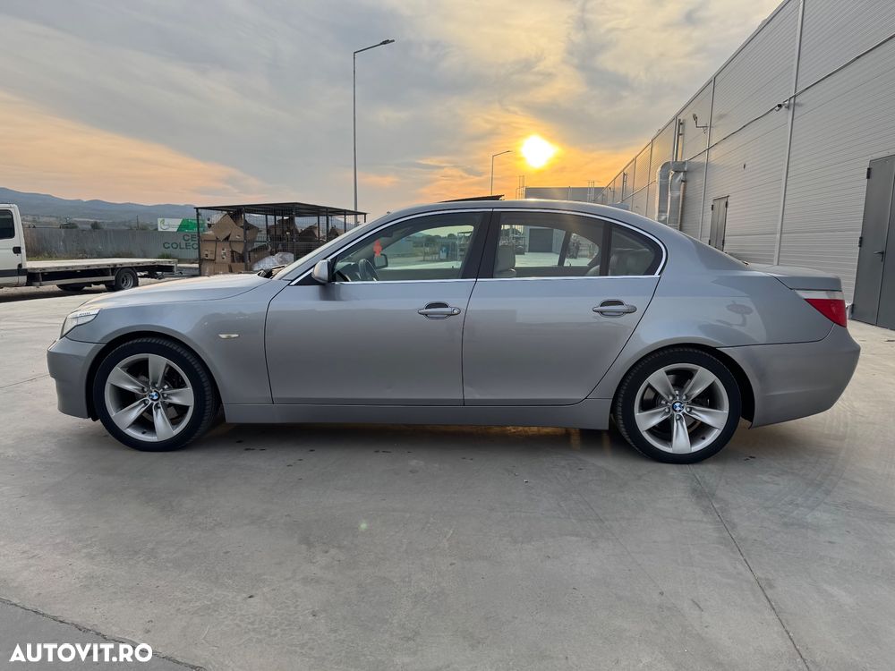 BMW Seria 5 530d Aut. - 7