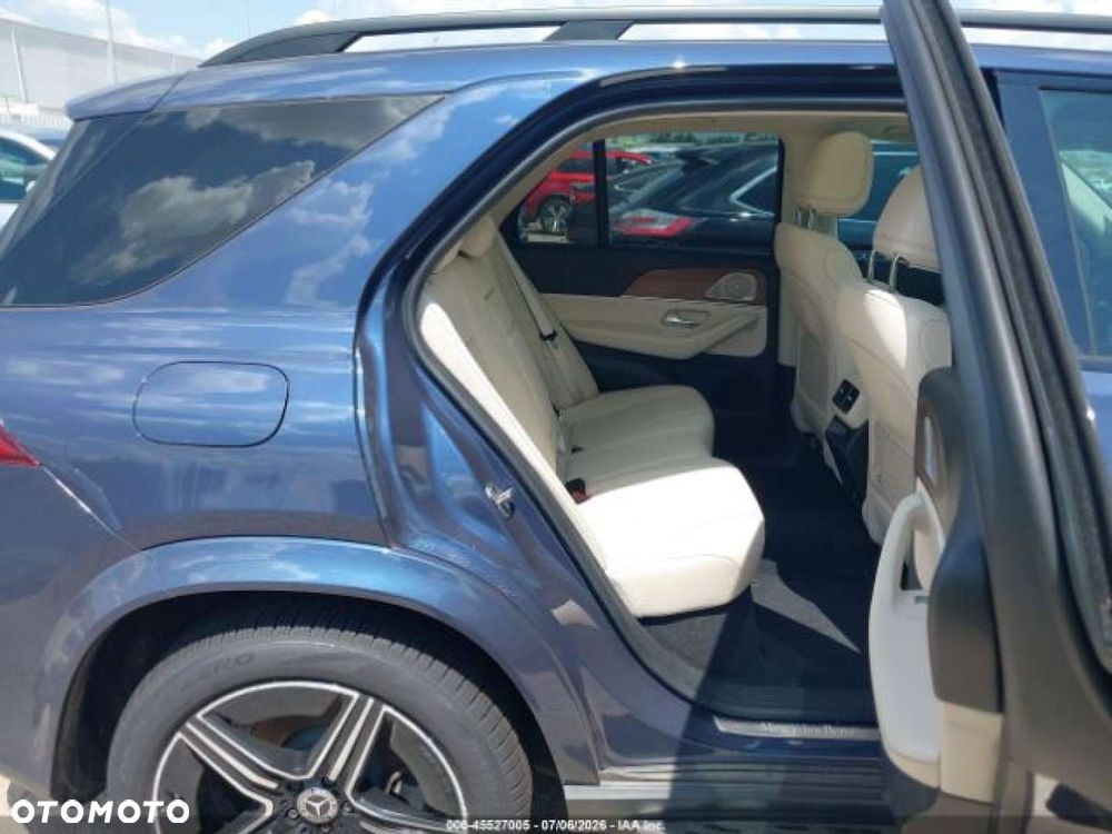 Mercedes-Benz GLE - 15
