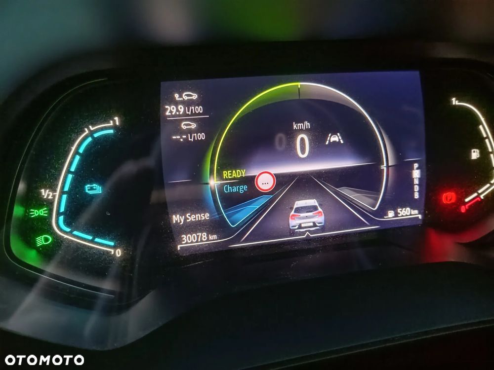 Renault Captur E-TECH Full 145 TECHNO - 17