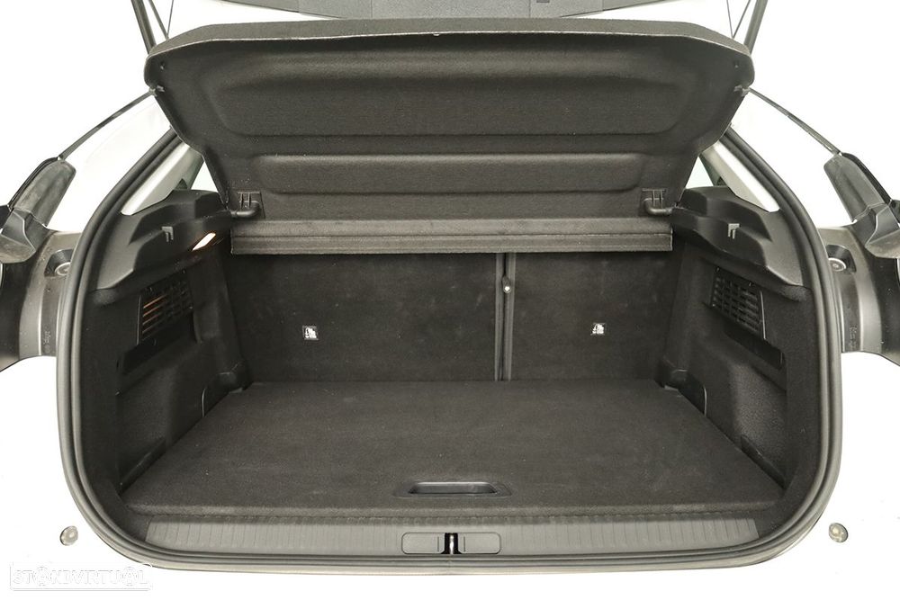 Citroën C4 1.2 PureTech Plus EAT8 - 22