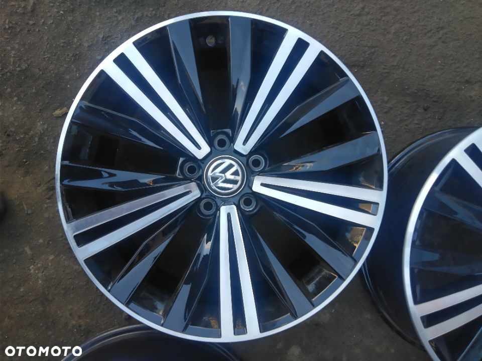 Felgi aluminiowe Volkswagen OE RONAL 7.0" x 18" 5x112 ET 43 - 4