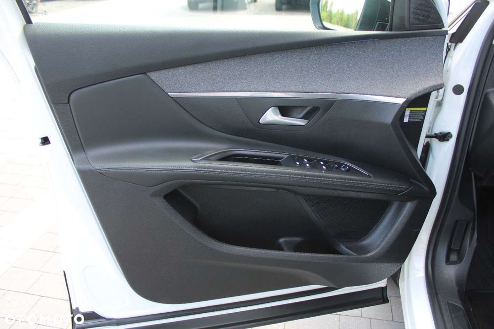 Peugeot 5008 - 22
