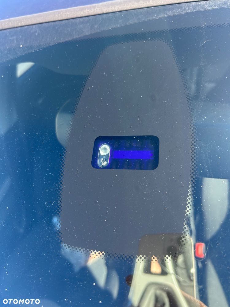 BMW Seria 3 318d DPF - 13