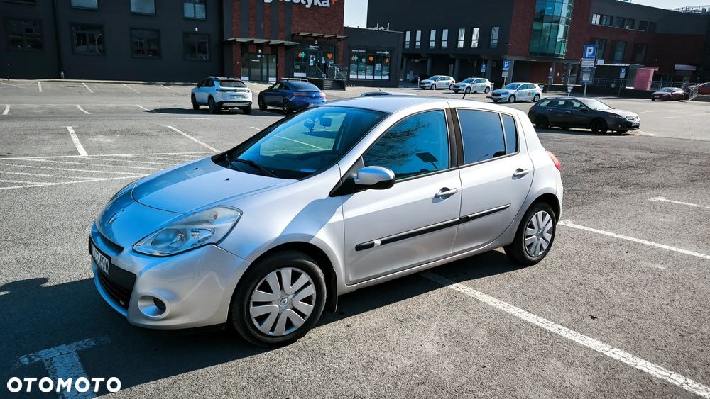Renault Clio 1.5 dCi Authentique - 1