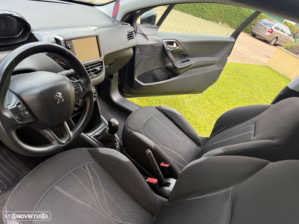 Peugeot 208 1.2 VTi Active - 10