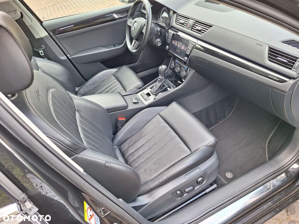 Skoda Superb 2.0 TDI DSG L&K - 29