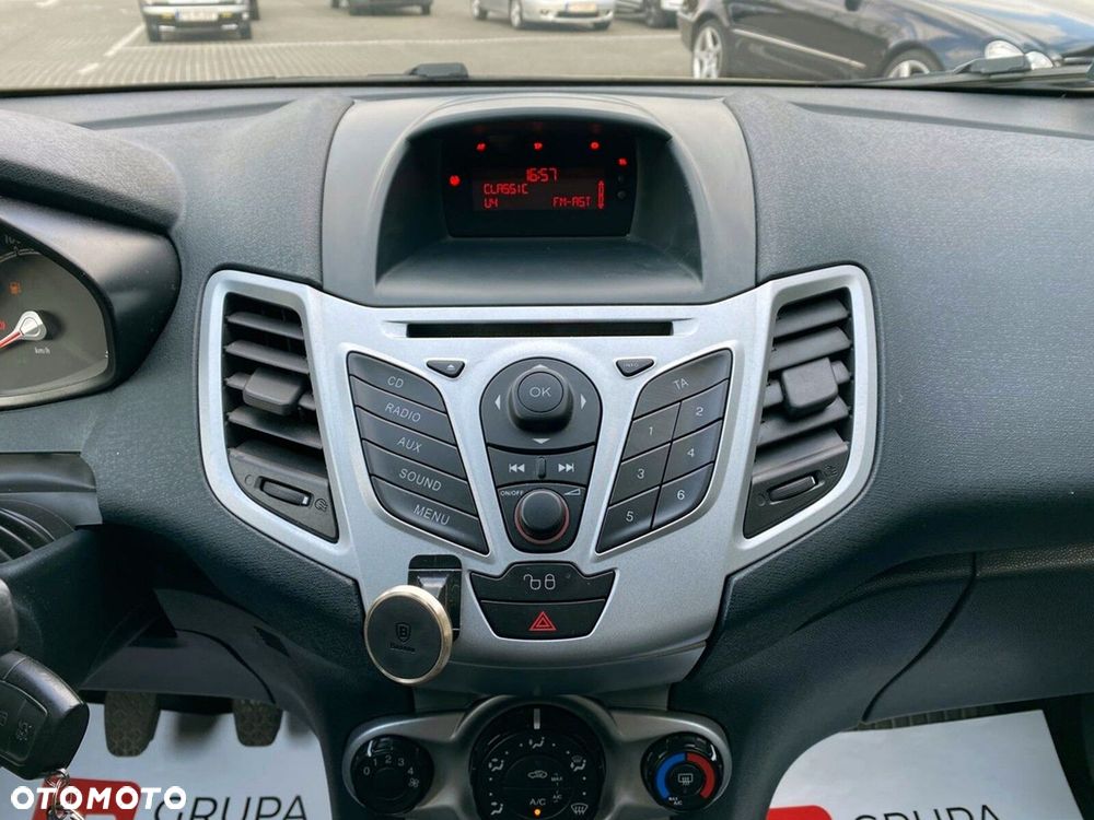 Ford Fiesta 1.25 Silver X - 18