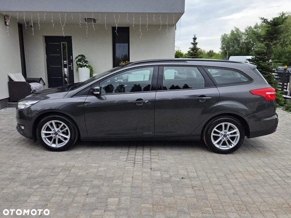 Ford Focus 1.6 Titanium - 5