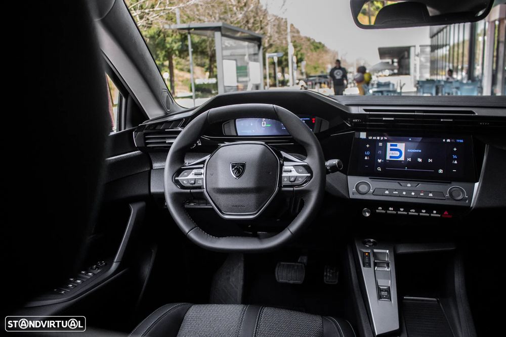 Peugeot e-308 156 Allure - 36