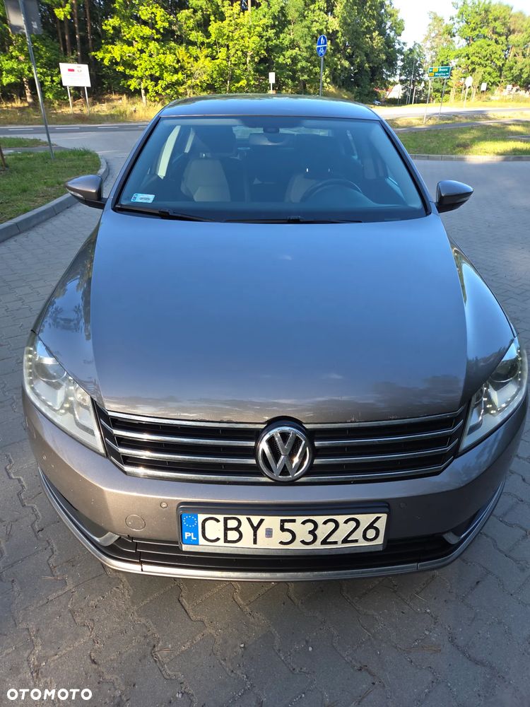 Volkswagen Passat 2.0 TDI DPF Comfortline - 2