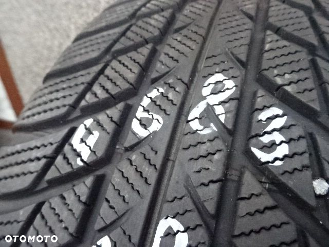 205/60/R16 92H BRIDGESTONE BLIZZAK LM001 - 9