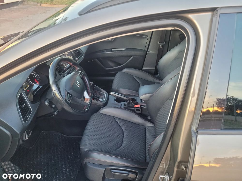 Seat Leon 2.0 TDI FR S&S DSG - 6