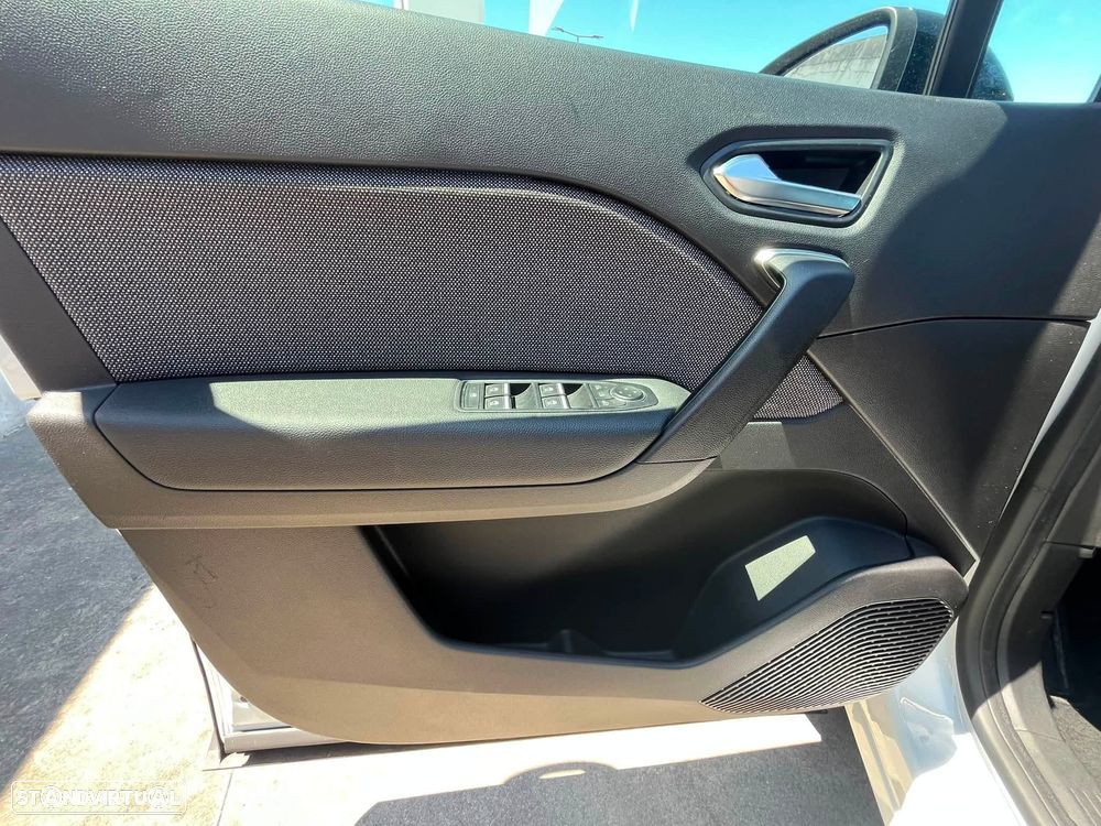 Renault Captur 1.0 TCe Techno - 11