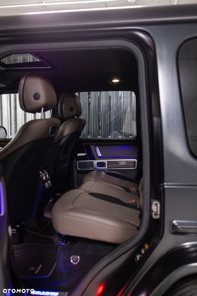 Mercedes-Benz Klasa G AMG 63 - 35