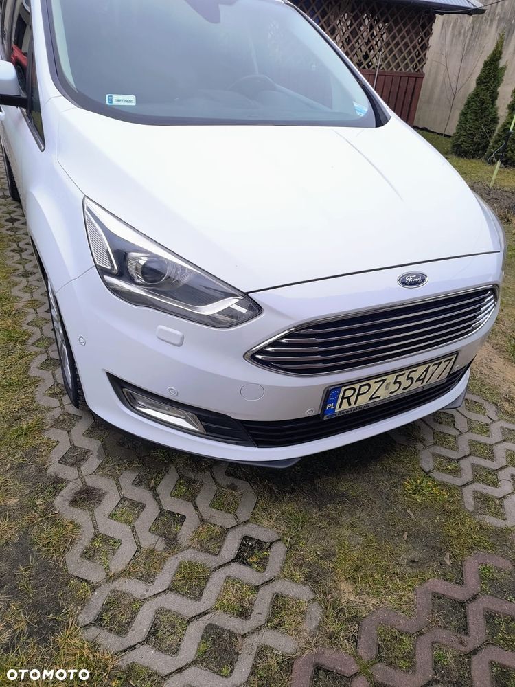 Ford Grand C-MAX - 3