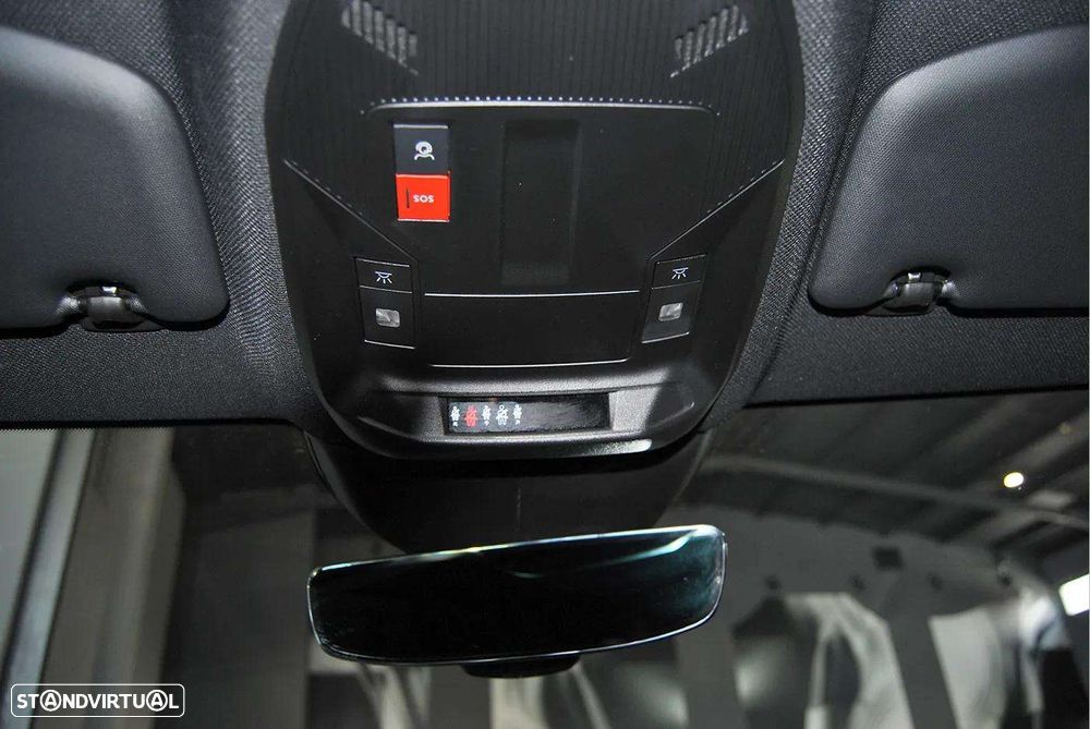 Opel Astra 1.2 T GS Line Aut. - 38