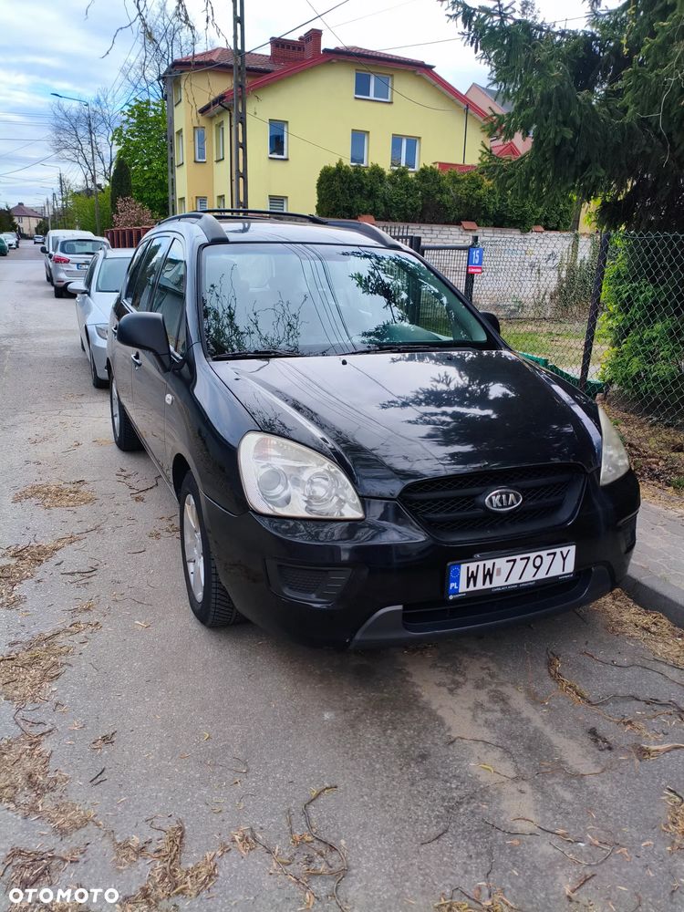 Kia Carens 2.0 EX - 1