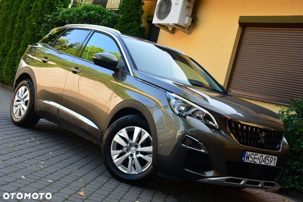Peugeot 3008 1.6 BlueHDi Allure S&S EAT6 - 18