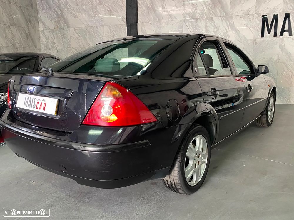Ford Mondeo 2.0 TDdi Ghia - 5
