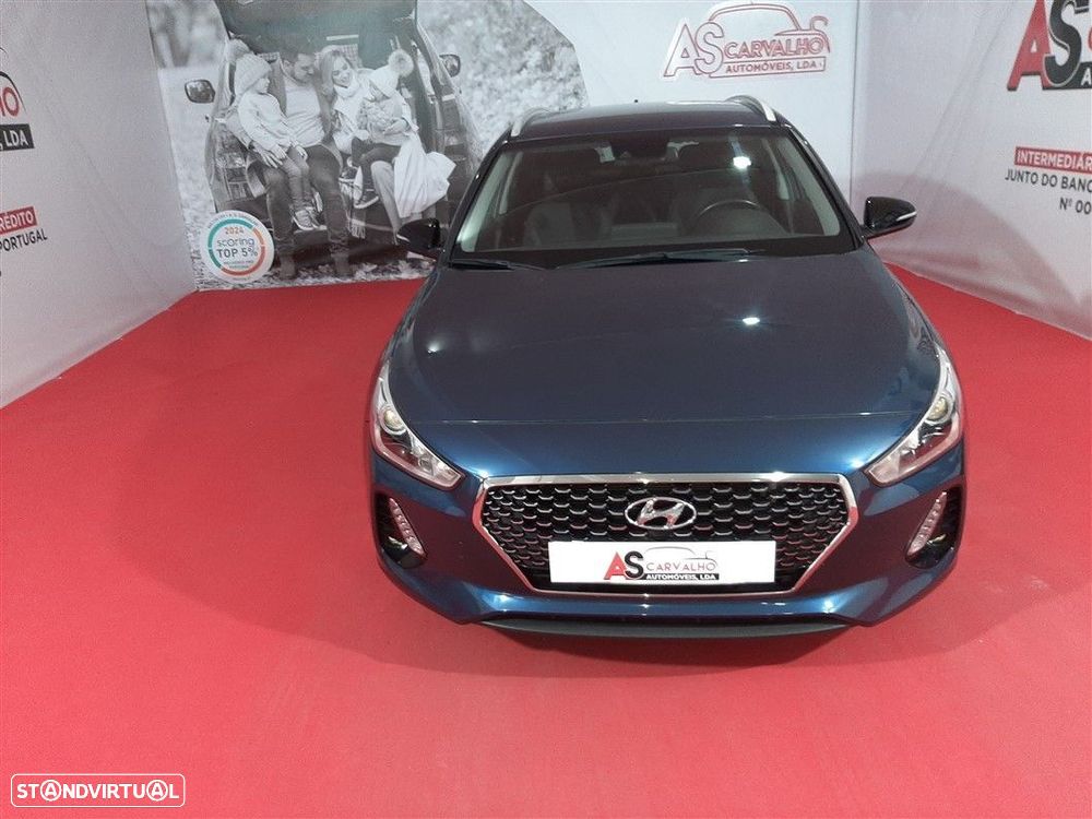 Hyundai i30 SW 1.6 CRDi Comfort+Navi - 2