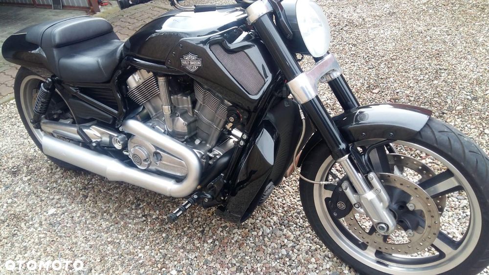 Harley-Davidson V-Rod Muscle - 7