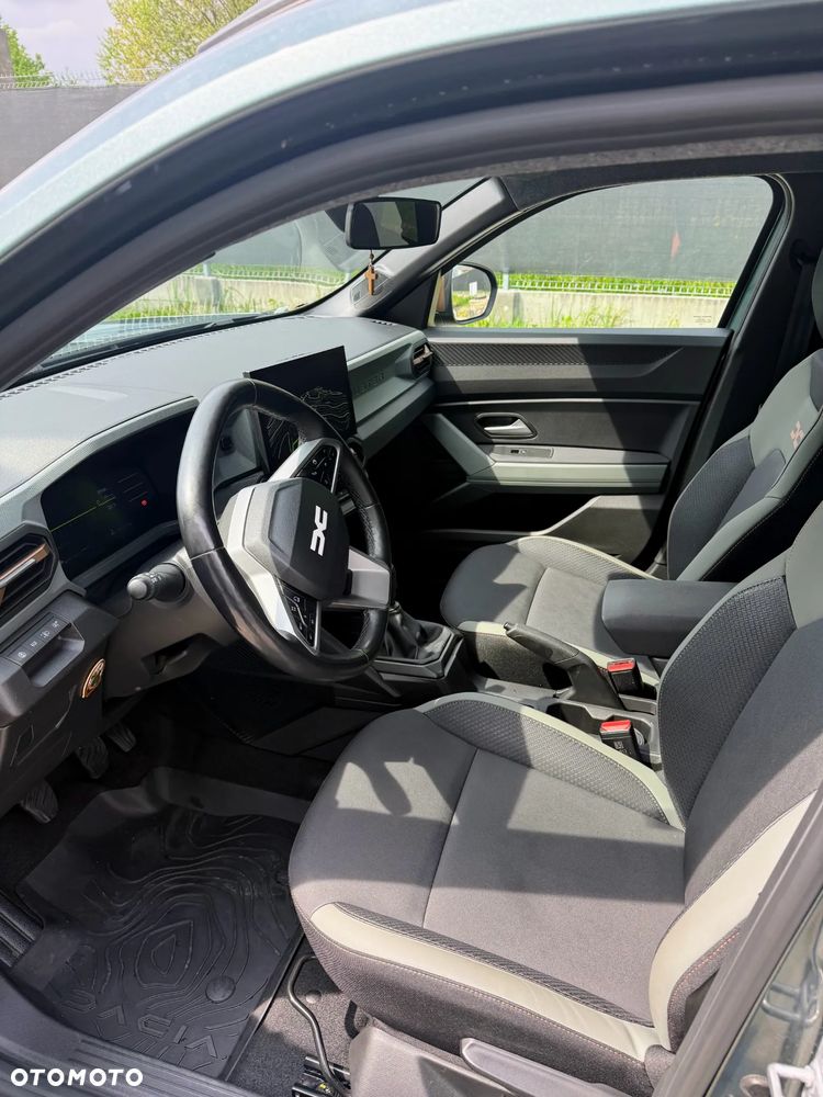Dacia Duster 1.2 TCe mHEV Extreme - 10